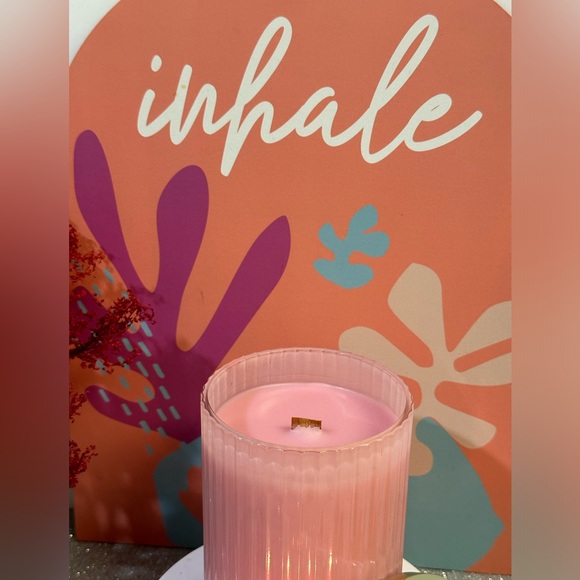 TAYBERRY TEAKWOOD - SCENT UNLEASHED LLC, LUXURY HAND POURED SCENTED CANDLES! - Picture 5 of 6